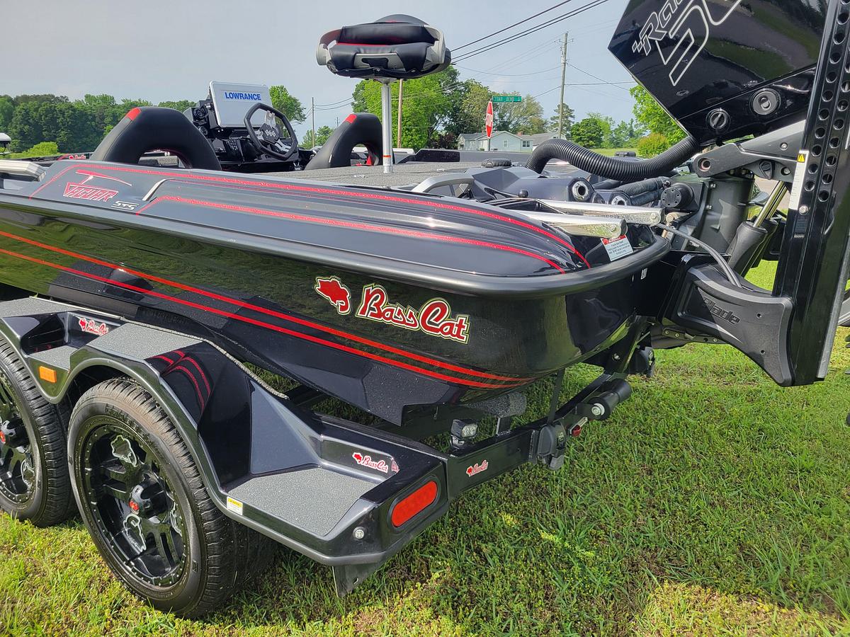 Used 2025 Bass Cat Jaguar