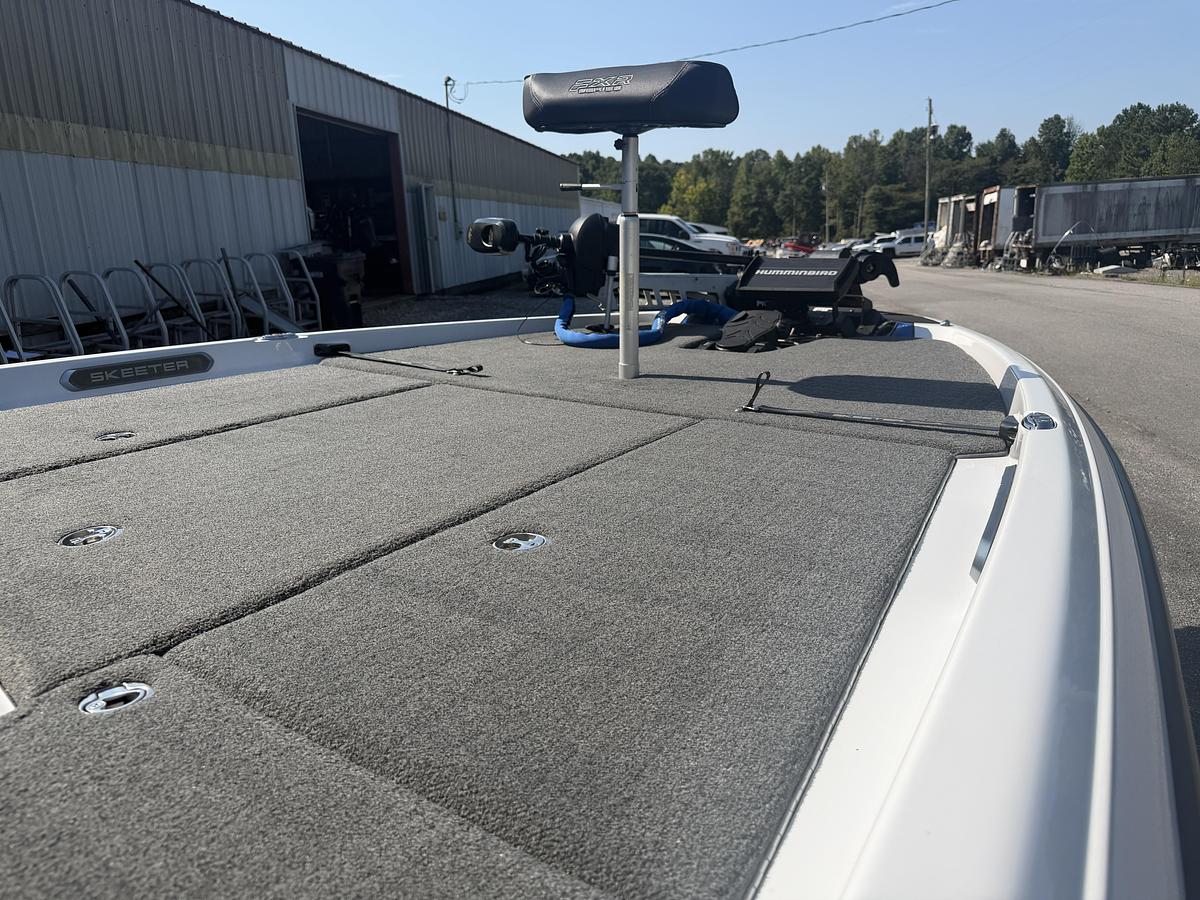 Used 2023 Skeeter FXR21LE