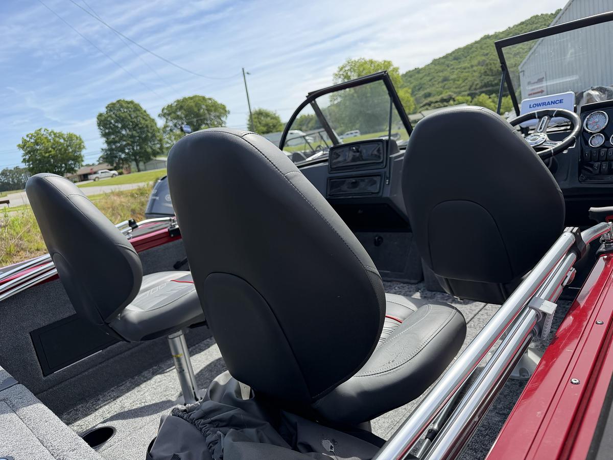 Used 2025 Tracker Targa 18