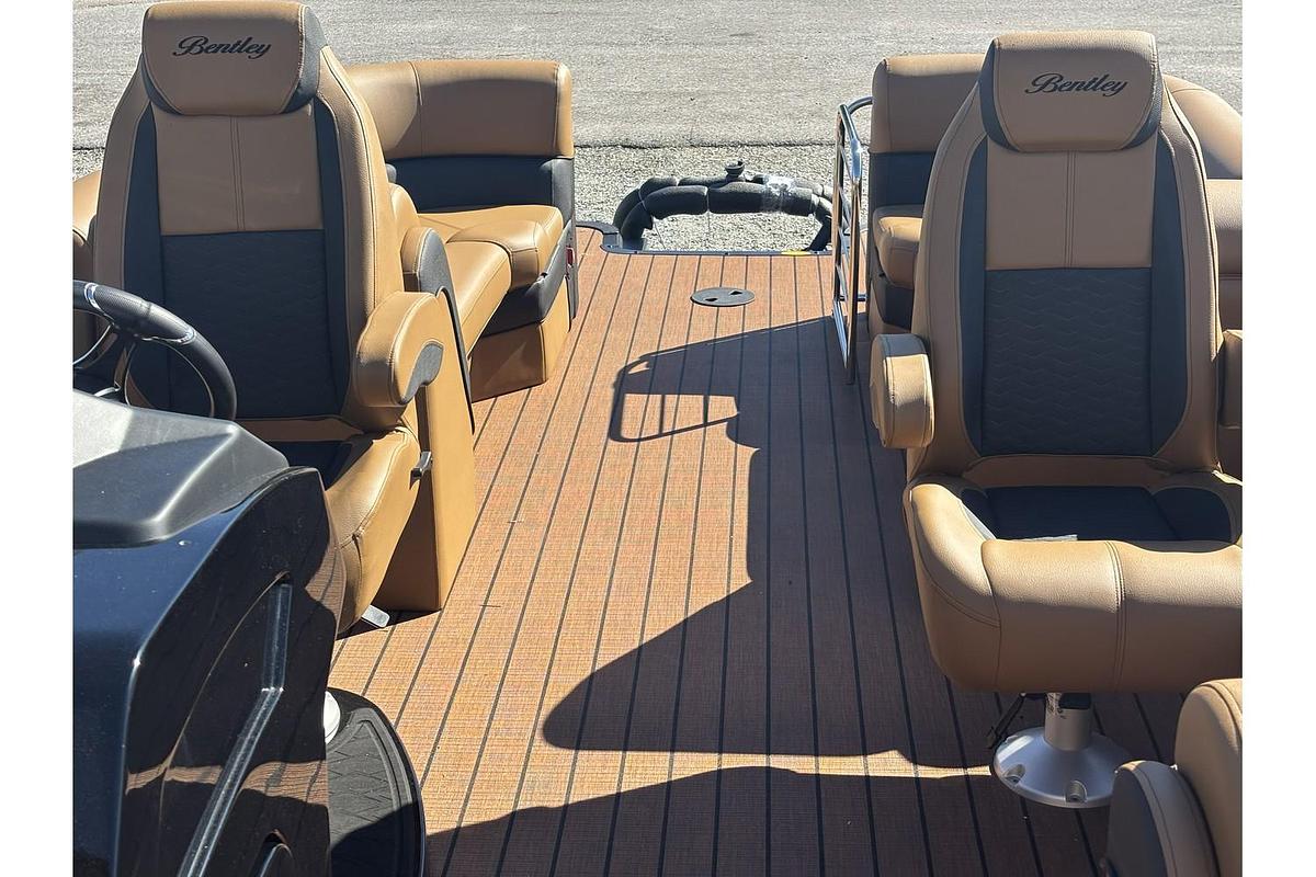 2026 Bentley Pontoons Elite 253 Admiral