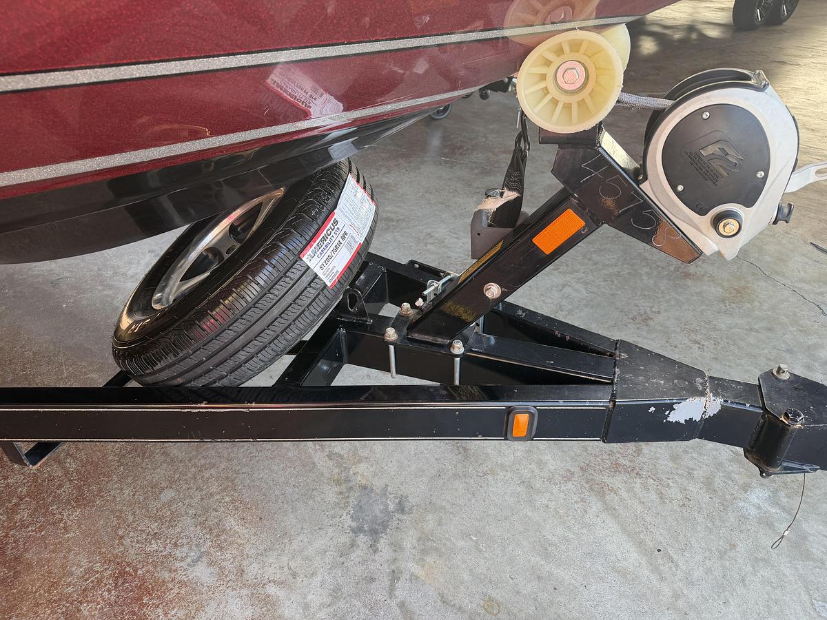 Used 2010 Triton Boats 190 Escape