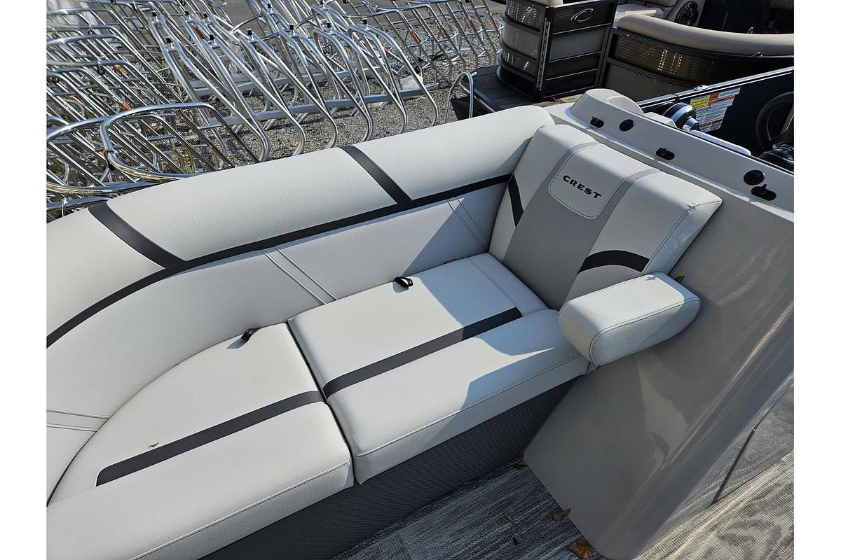 2024 Crest Pontoons Classic LX 220 SLC CPT