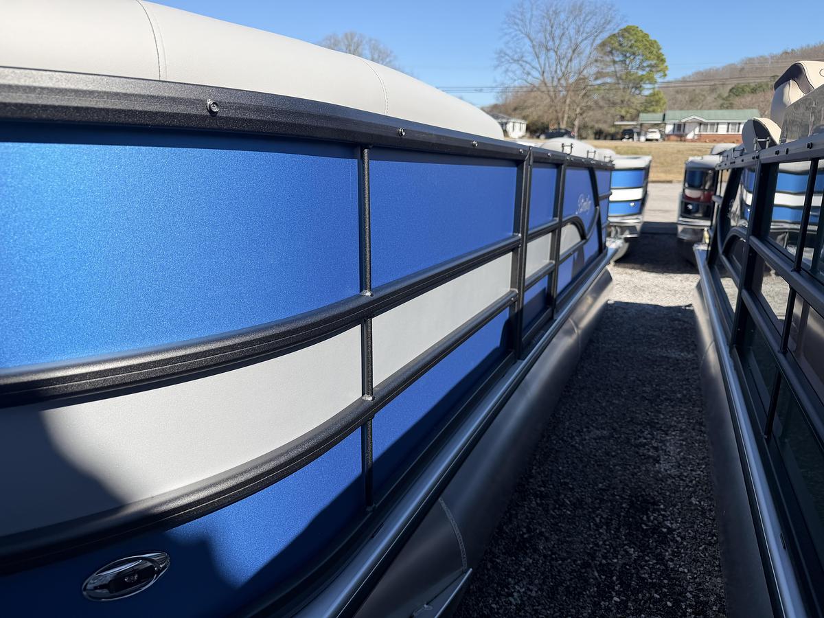 2026 Bentley Pontoons Legacy 200 Cruise