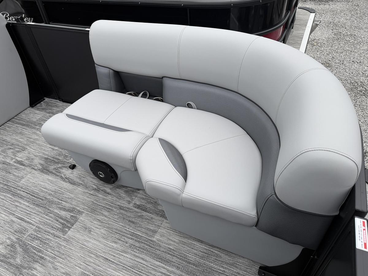 2026 Bentley Pontoons Bolt 200