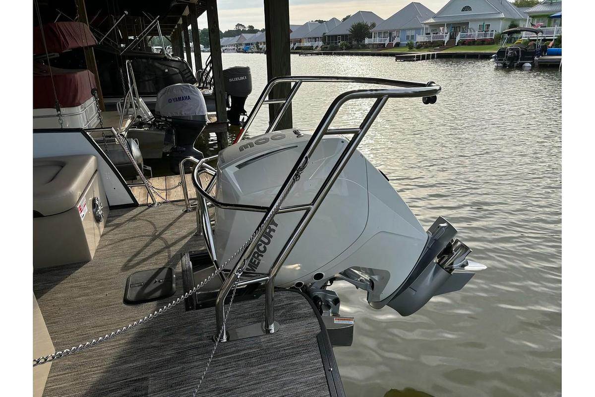 2024 Crest Pontoons Caribbean LX 250SLRC CP3