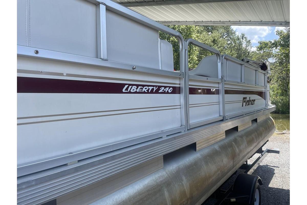 Used 2004 Fisher Boats Liberty 240