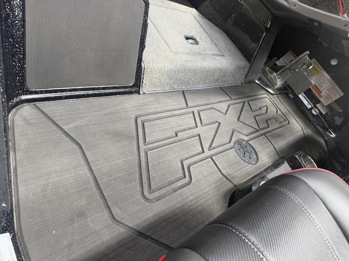 Used 2024 Skeeter FXR20LE