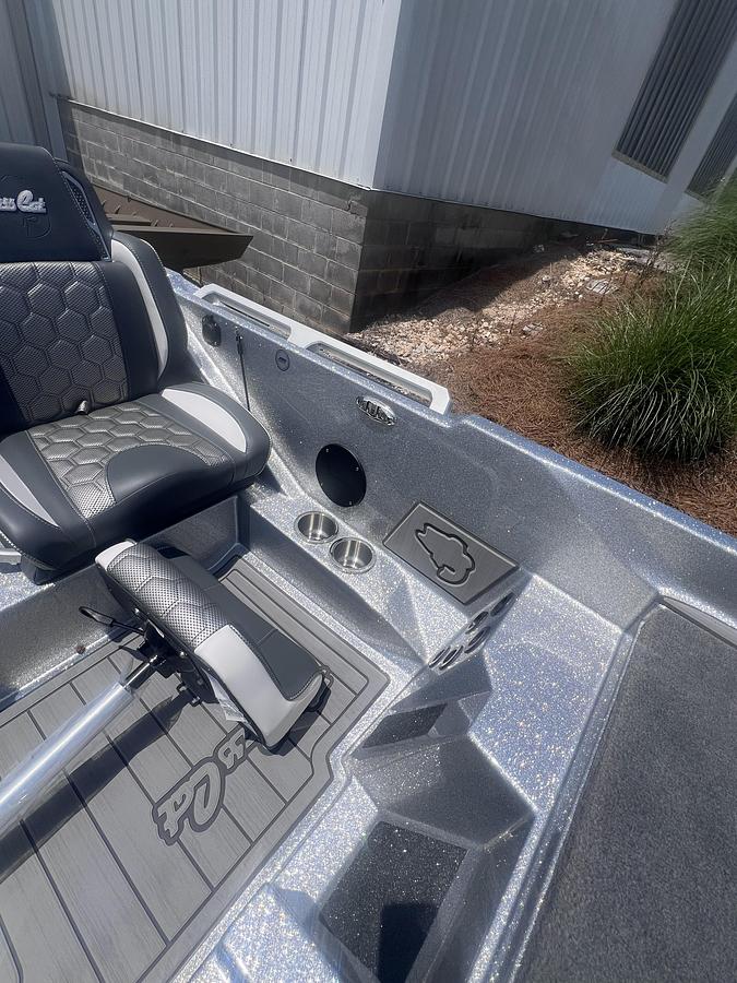 2026 Bass Cat LYNX STS