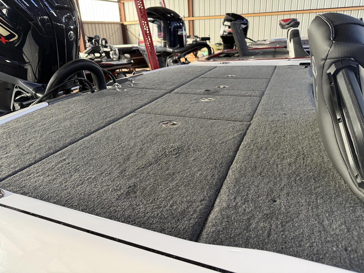 Used 2025 Skeeter FX20LE