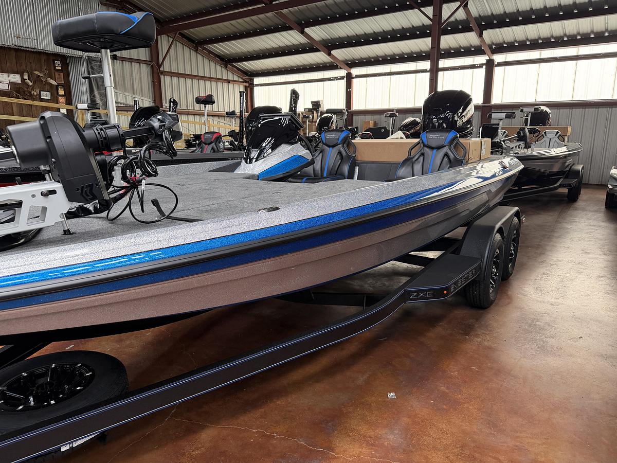 2027 Skeeter ZXE20