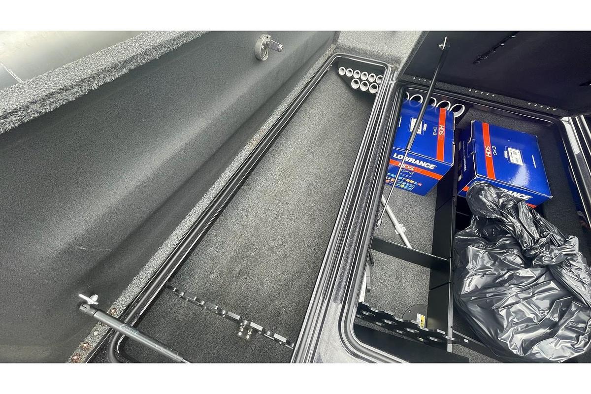 Used 2017 Legend V20