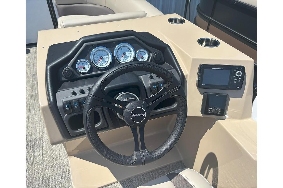 2026 Bentley Pontoons Legacy 200 Cruise