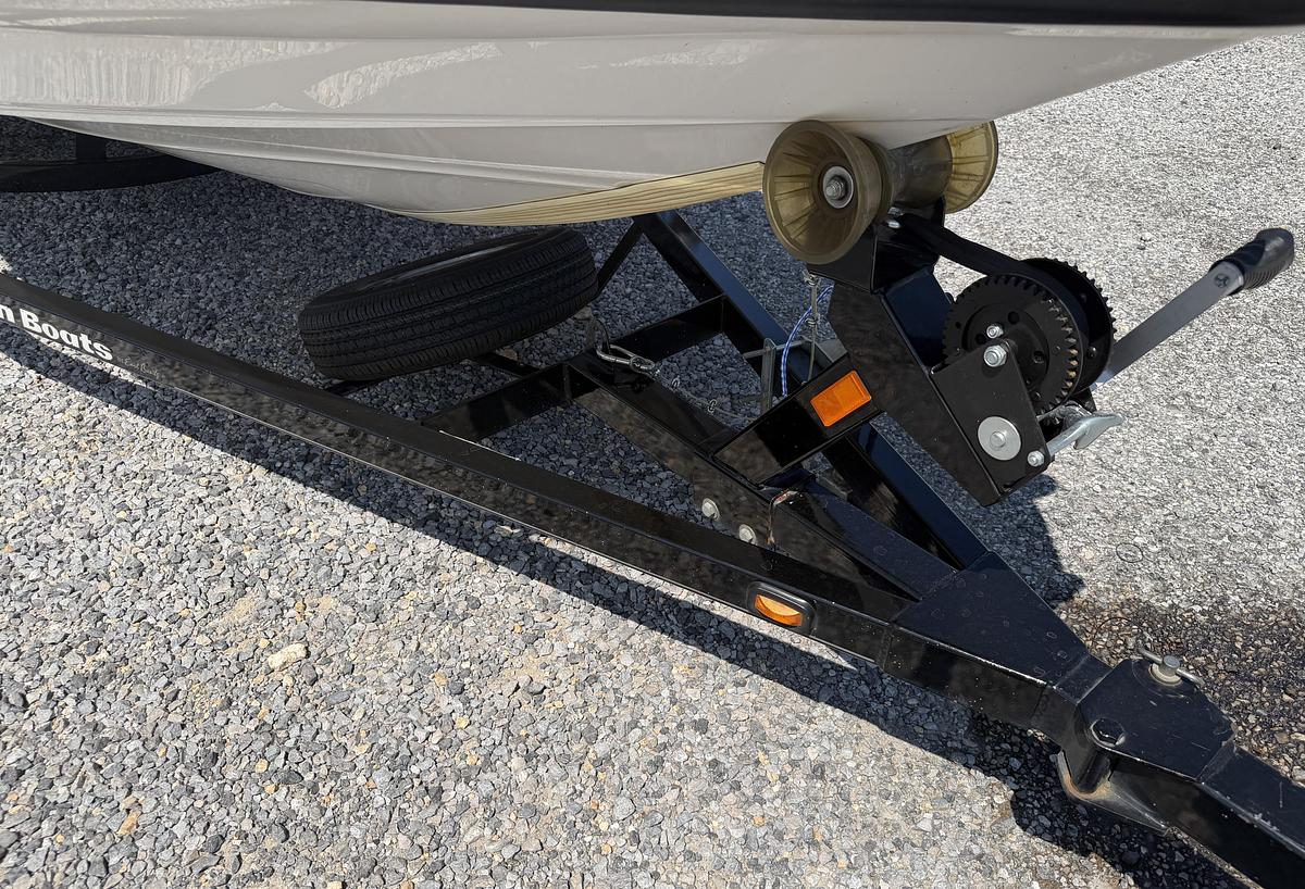 Used 2008 Triton Boats 17 Explorer