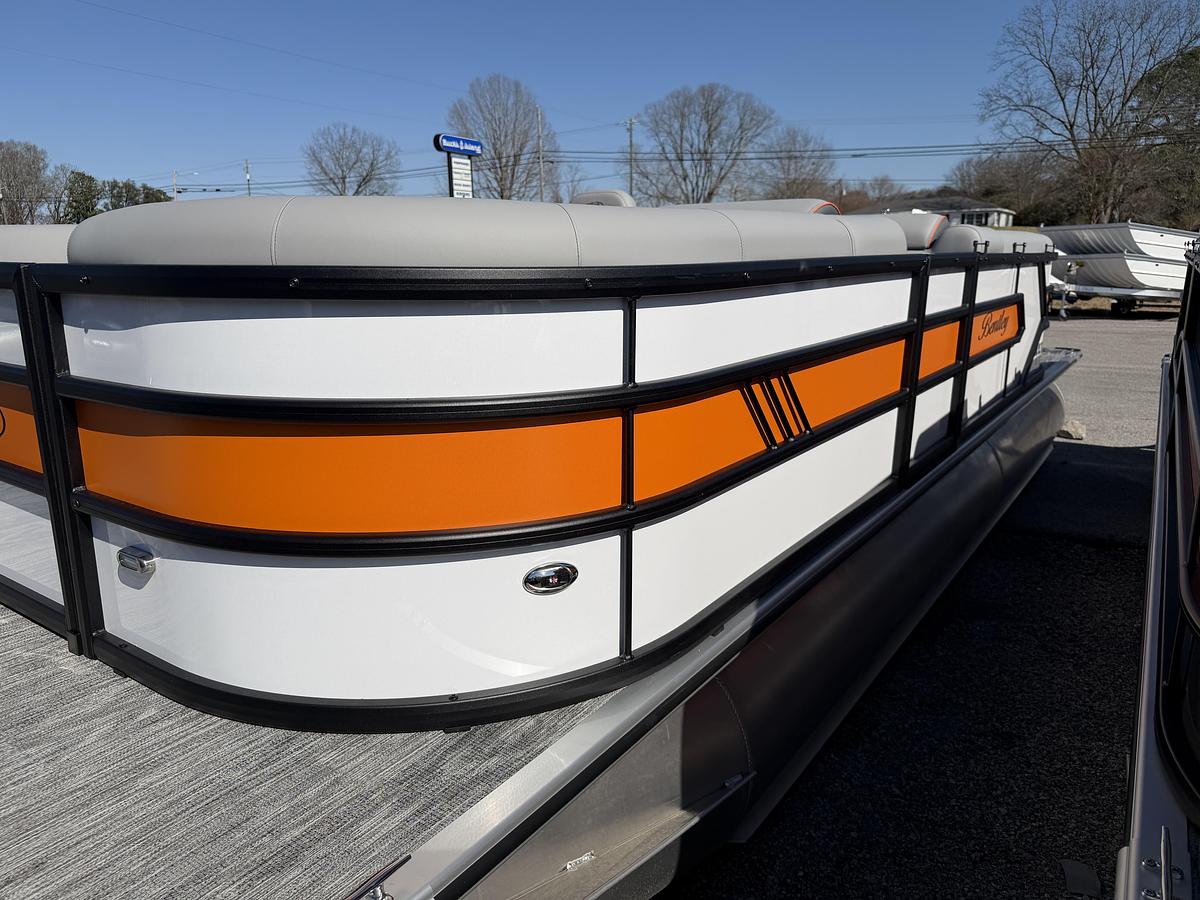 2026 Bentley Pontoons Bolt 223