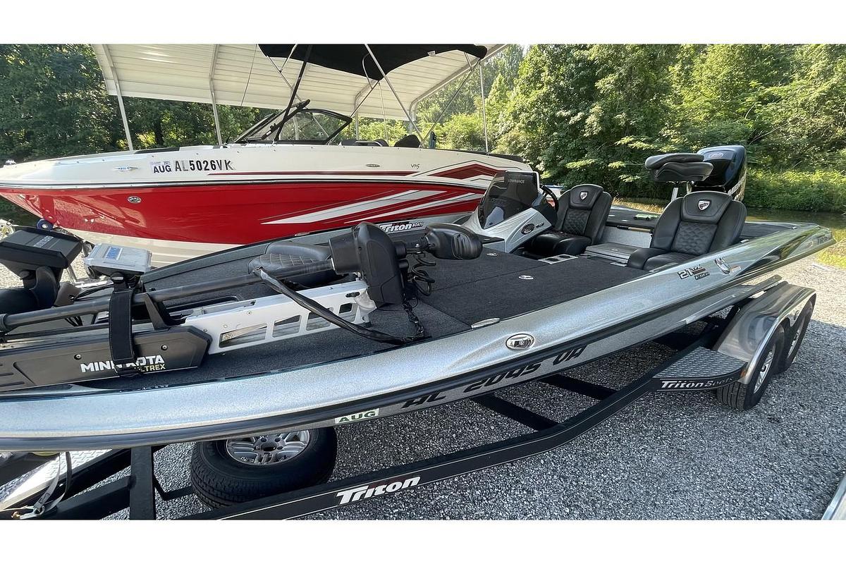 Used 2018 Triton Boats TRX21