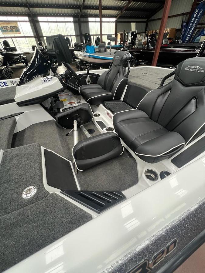 Used 2023 Skeeter ZXR20