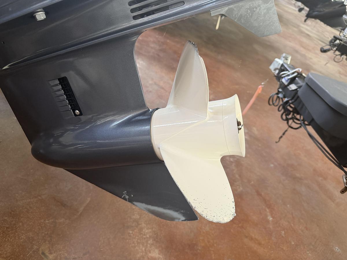 Used 2023 Stingray 18SC