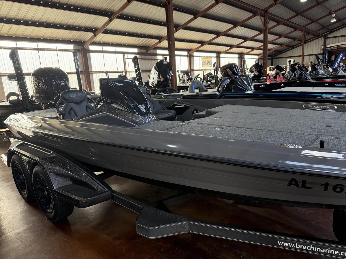 Used 2025 Skeeter FX20LE