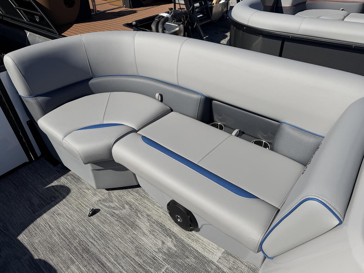 2026 Bentley Pontoons Bolt 223