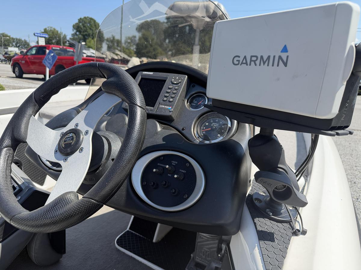Used 2008 Triton Boats 17 Explorer