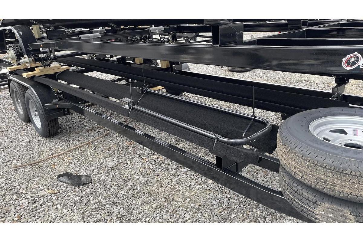 2023 Marine Master 23ft Tandem Pontoon Trailer