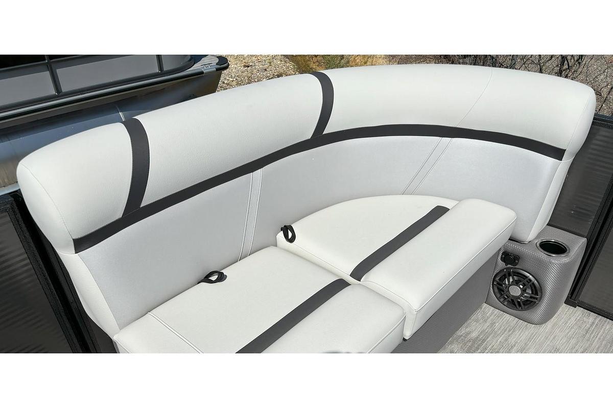 2024 Crest Pontoons Classic LX 200L