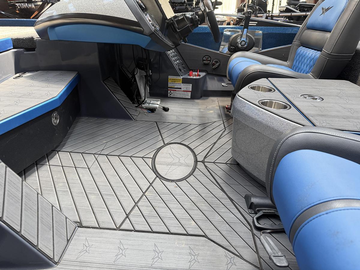 Used 2021 Vexus VX20
