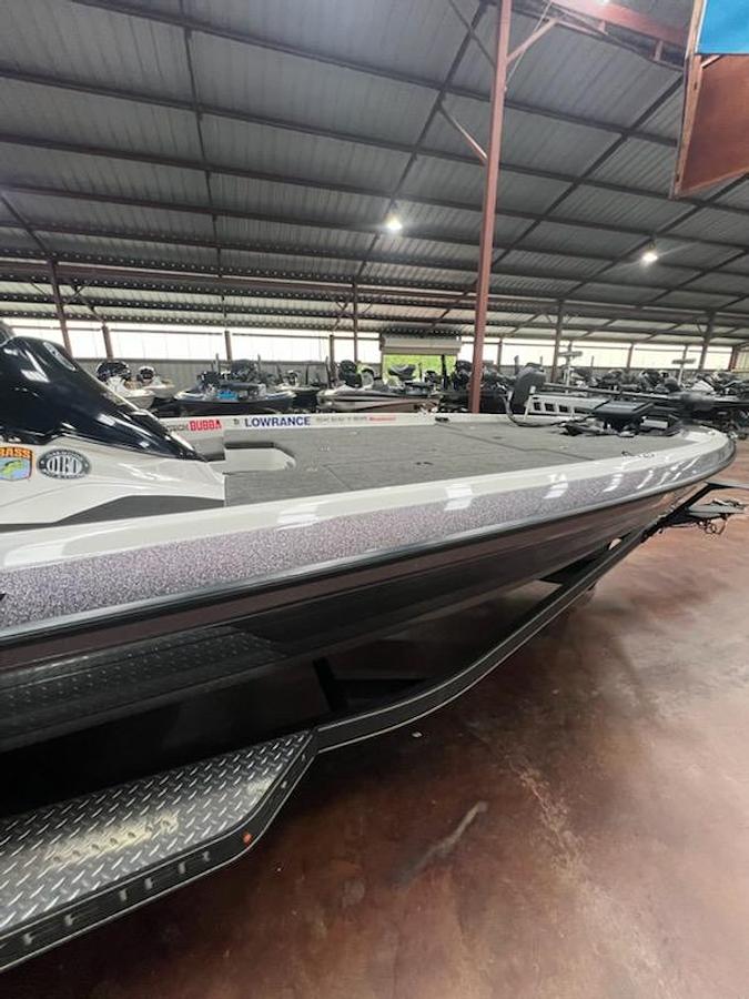 Used 2023 Skeeter ZXR20