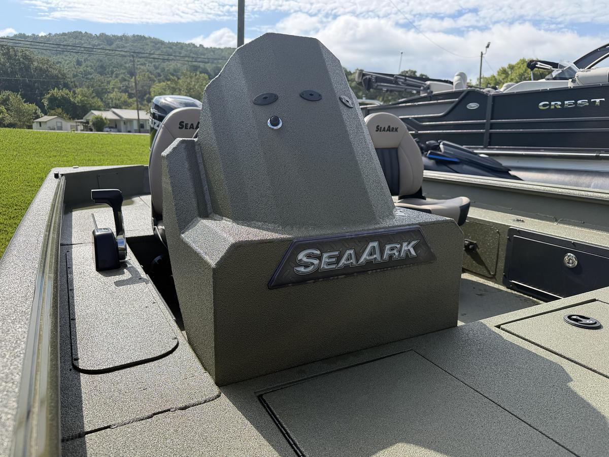 2027 SeaArk Flex 21 Pro