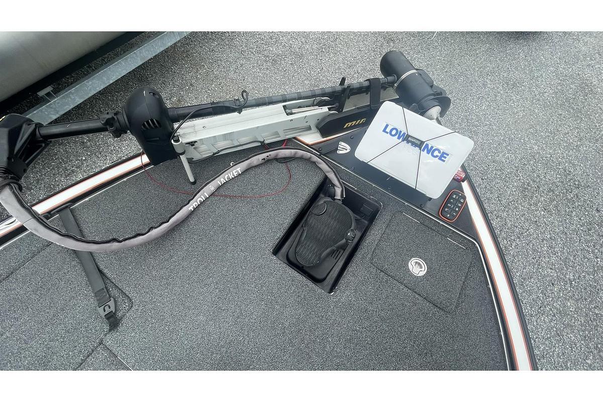 Used 2017 Legend V20