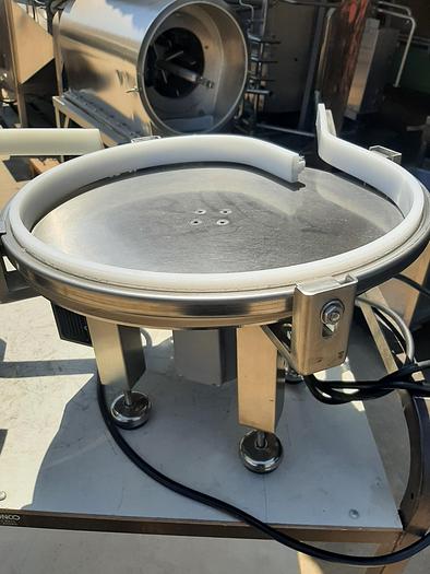 Used Labeler, Pressure Sensitive, Accutek, Mdl 24-SPS-104, Accumulation Tables #S744787