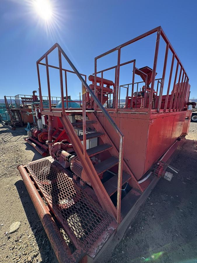 Used Mud shaker system