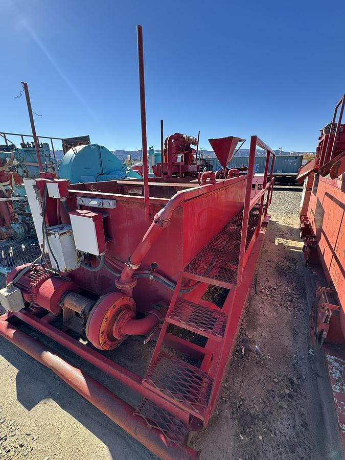 Used Mud shaker system