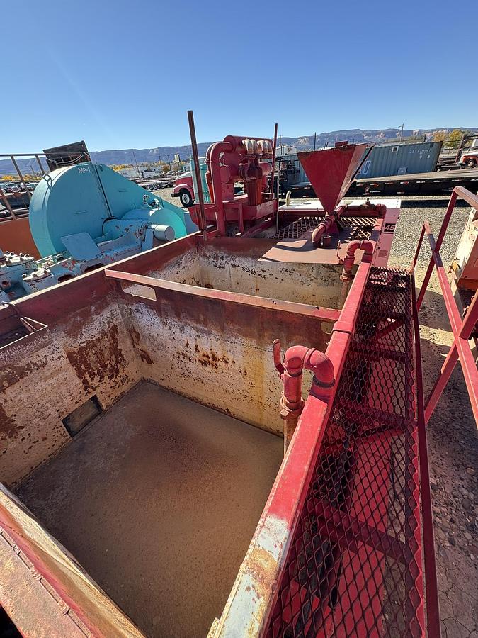 Used Mud shaker system