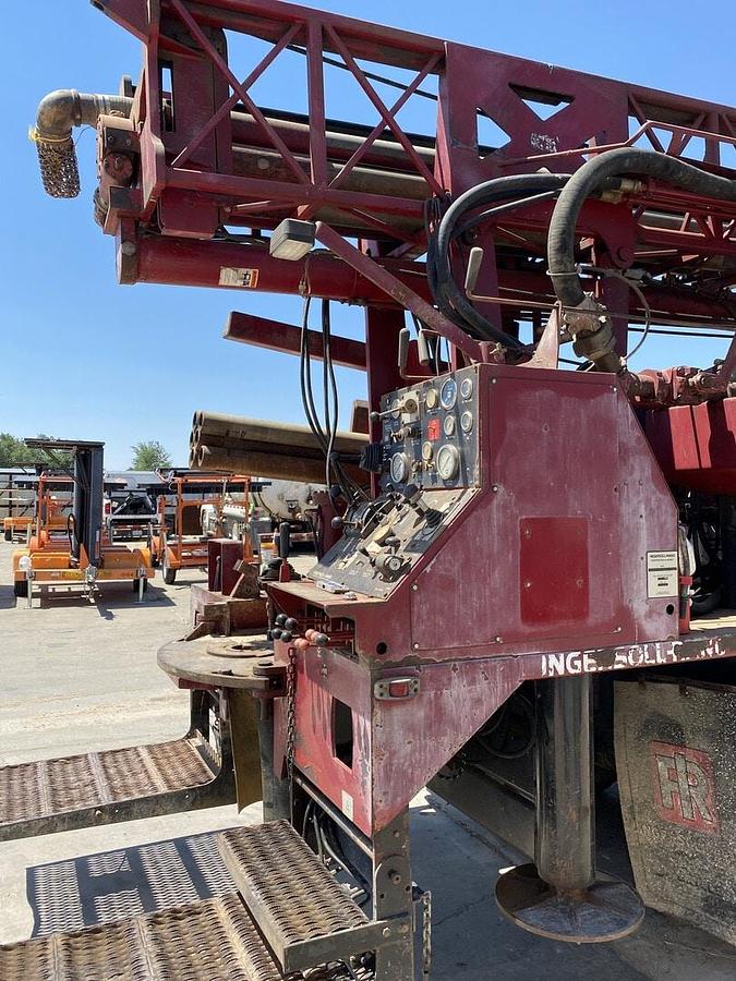 Used 2002 Atlas Copco TH60