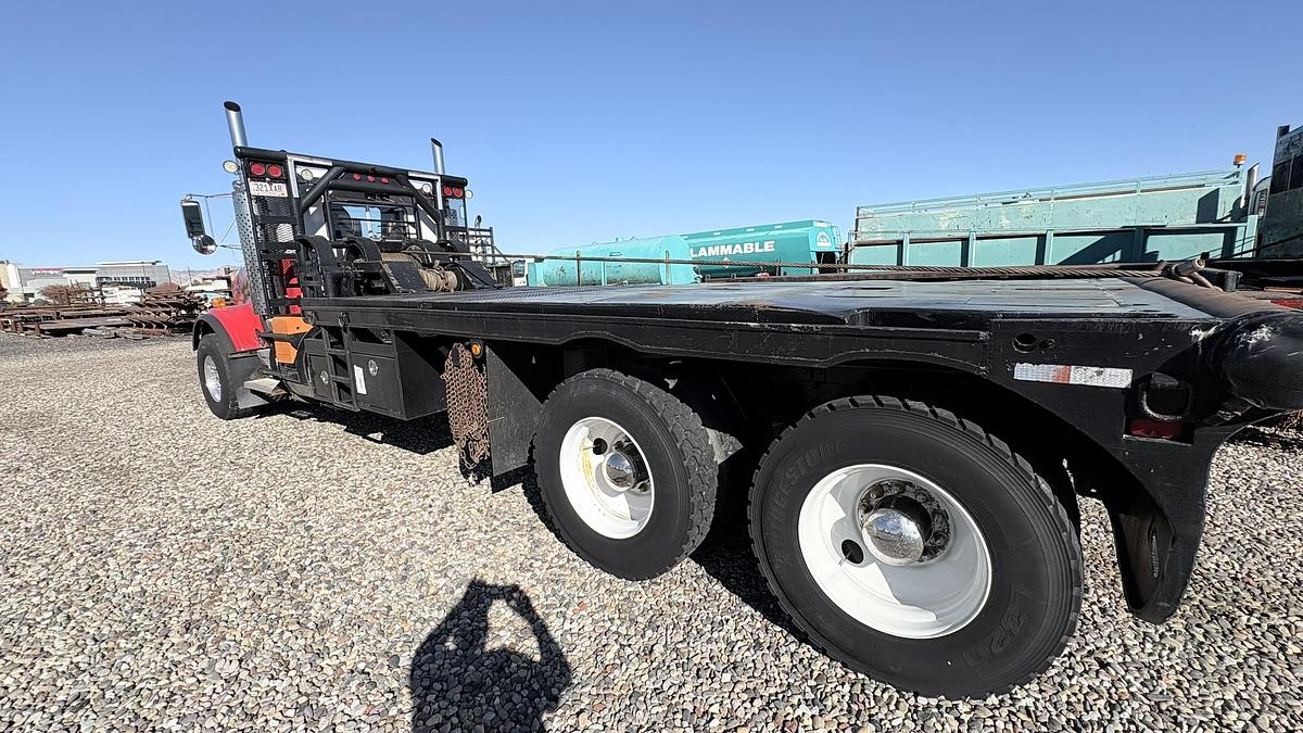 Used 1998 KENWORTH T800 BED 100,000 LB WINCH TRUCK