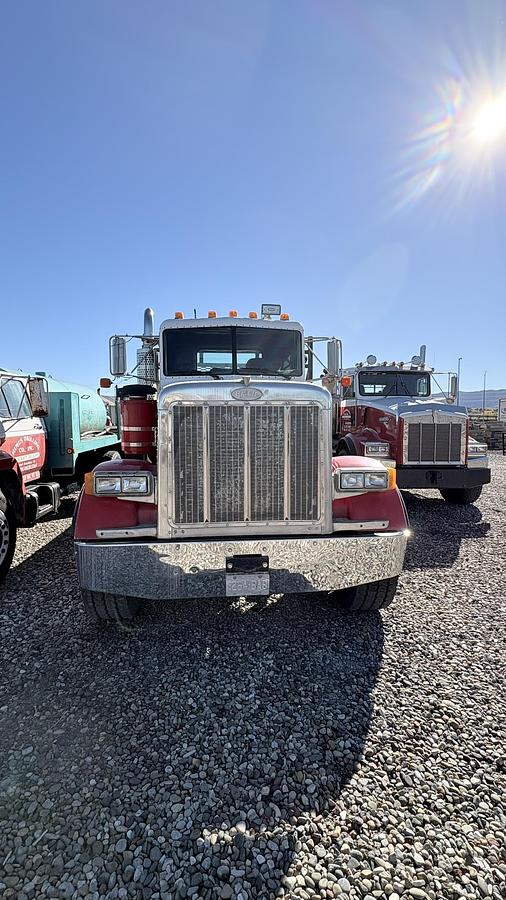 Used 1996 Peterbilt CAT3306