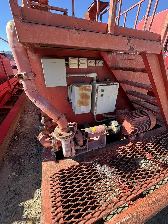 Used Mud shaker system