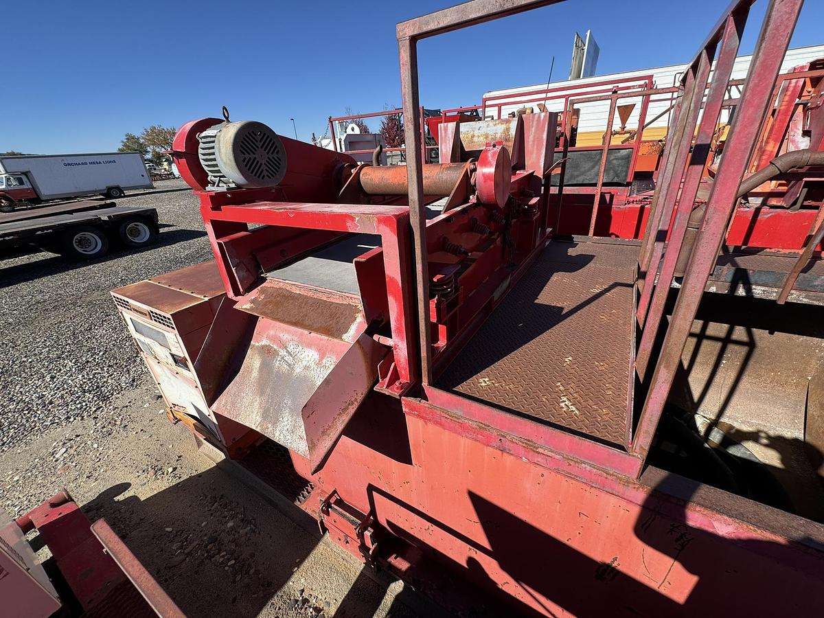 Used Mud shaker system