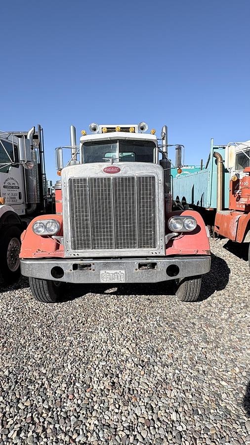 Used 1975 Peterbilt WATER TRUCK