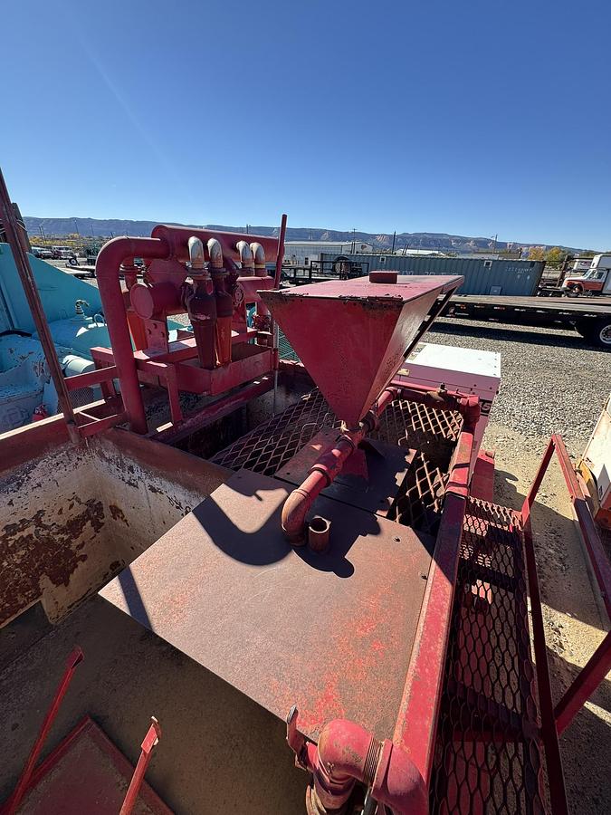 Used Mud shaker system