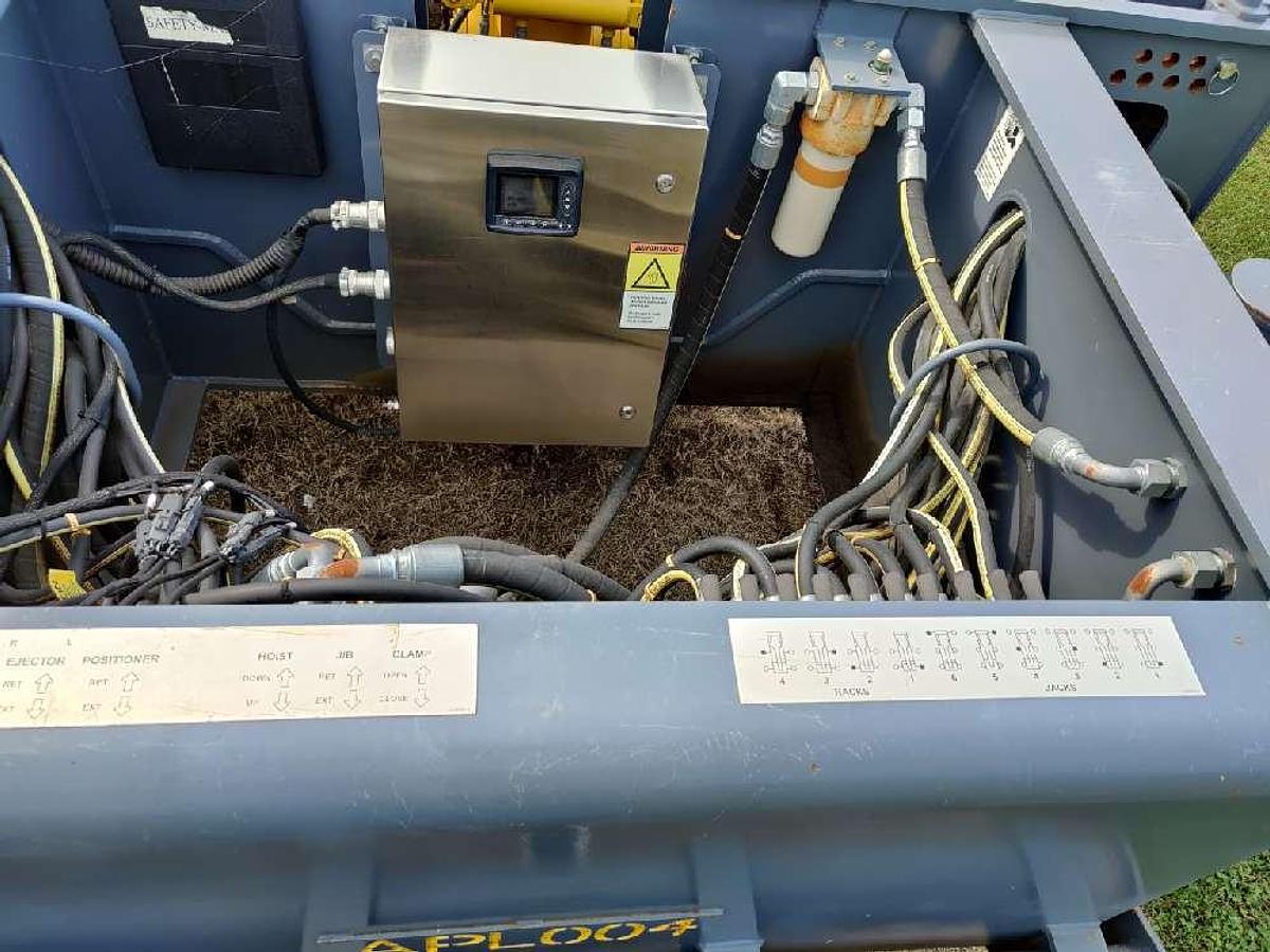 1000 Atlas Copco Automatic Pipe Loader