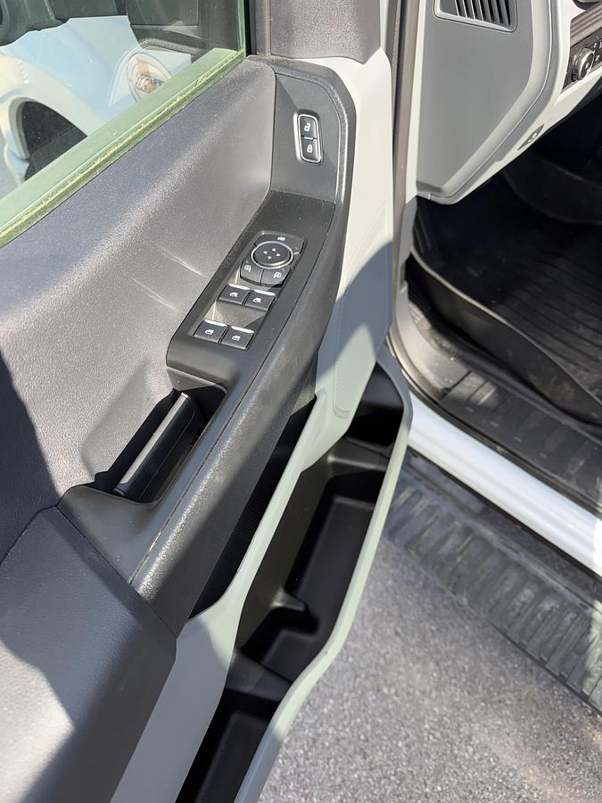 Used 2024 Ford F-350 Super Duty 4X4 Super Cab F-350