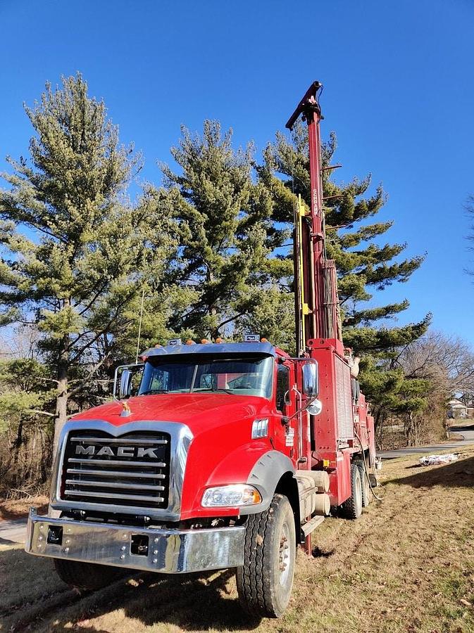Used 2017 Schramm T-455