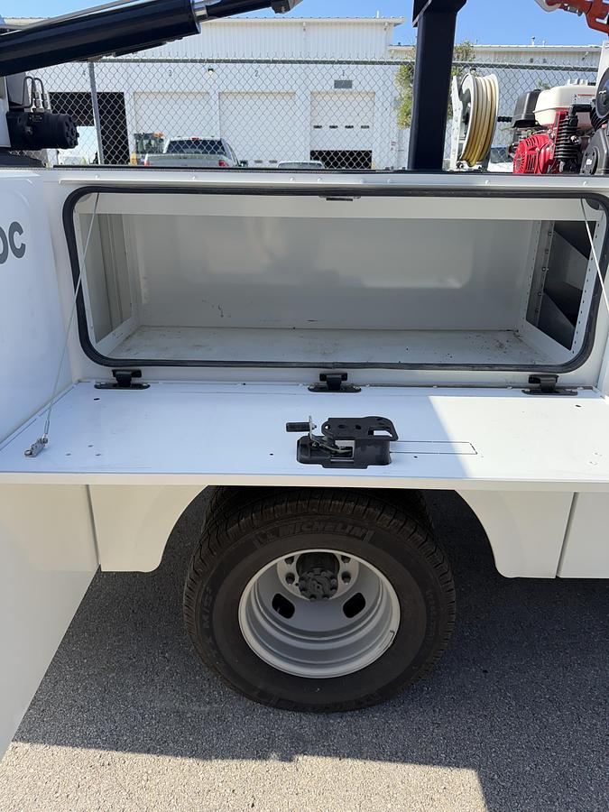 Used 2024 Ford F-350 Super Duty 4X4 Super Cab F-350