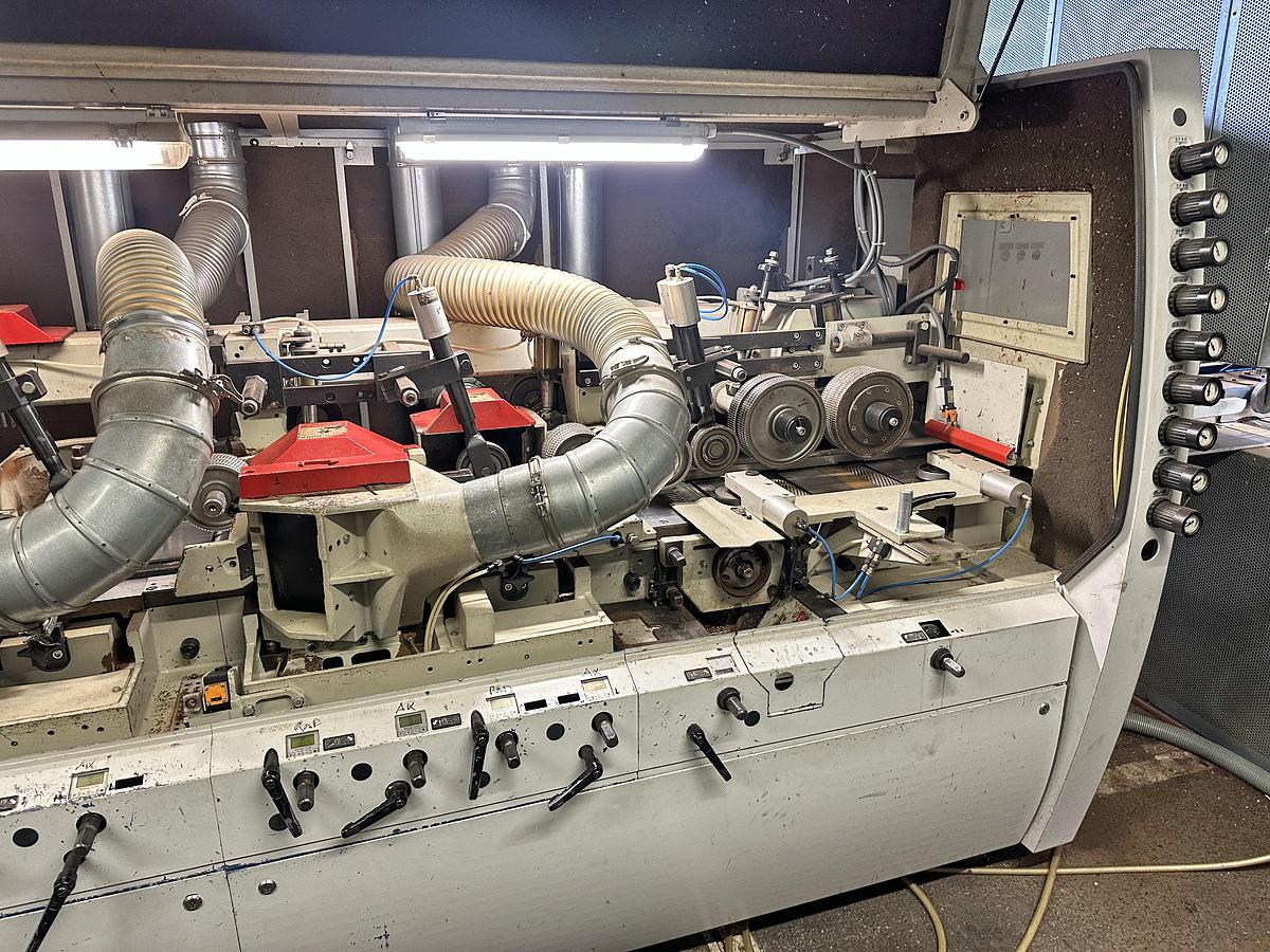 Gebruikt WEINIG Hydromat 23 planing line