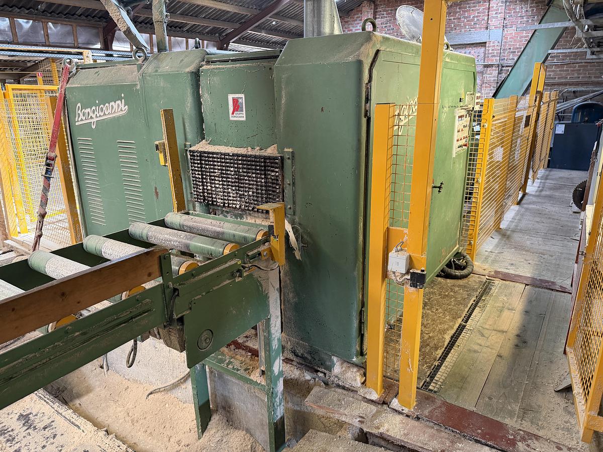 Gebruikt HIT edging line + BONGIANNI multi-ripsaw