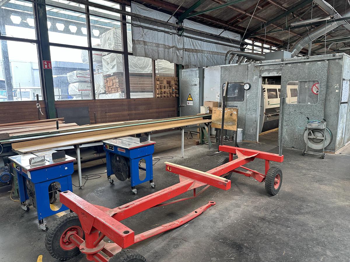 Gebruikt WEINIG planing line Powermat 2000 with automation