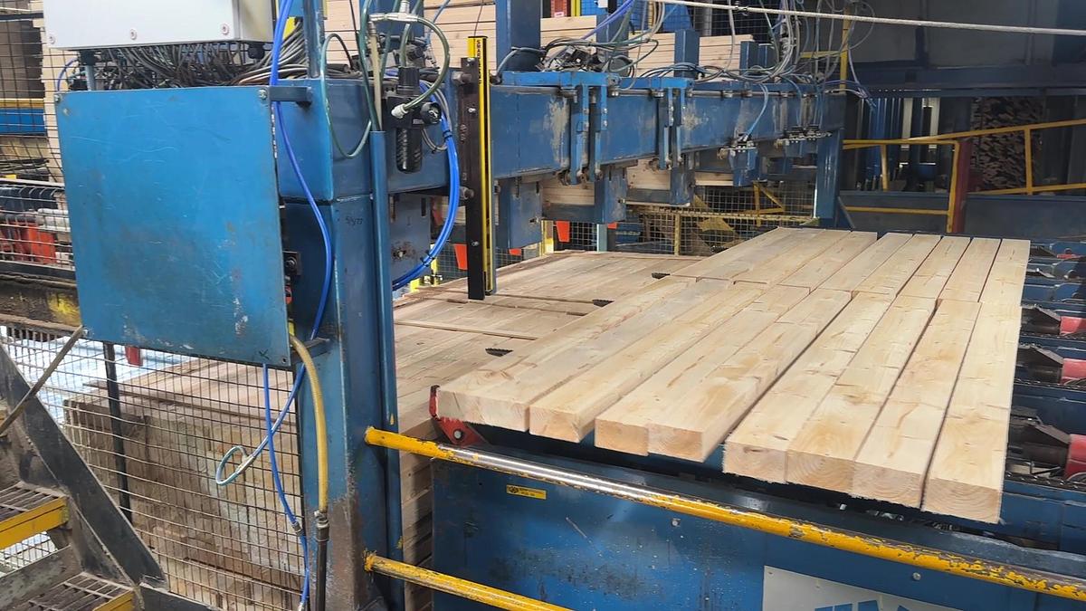 Gebruikt Söderhamn Eriksson canter-quadro sawmill + sorting