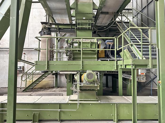 Gebruikt Vecoplan / Swiss Combi houtchips lijn met hamermolen en bandroger